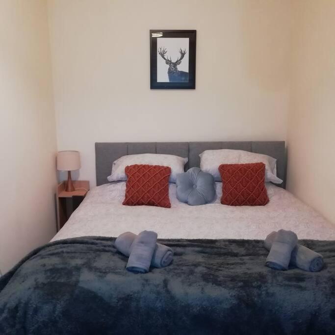 Carvetii - Norman House - 2Nd Floor, 1 Bedroom Flat เบอเนส ภายนอก รูปภาพ